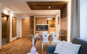 Sepp & Hannis Suiten Im Dorf